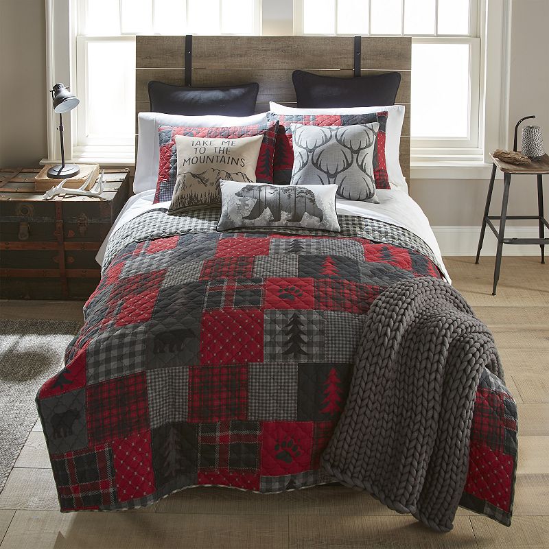 Donna Sharp Crimson Paw Quilt Set