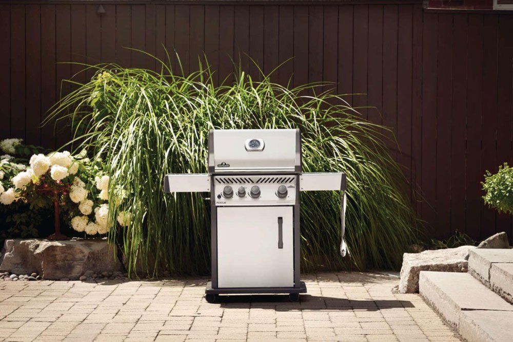 Napoleon Rogue XT 425 SIB Series Stainless Steel Liquid Propane Freestanding Grill