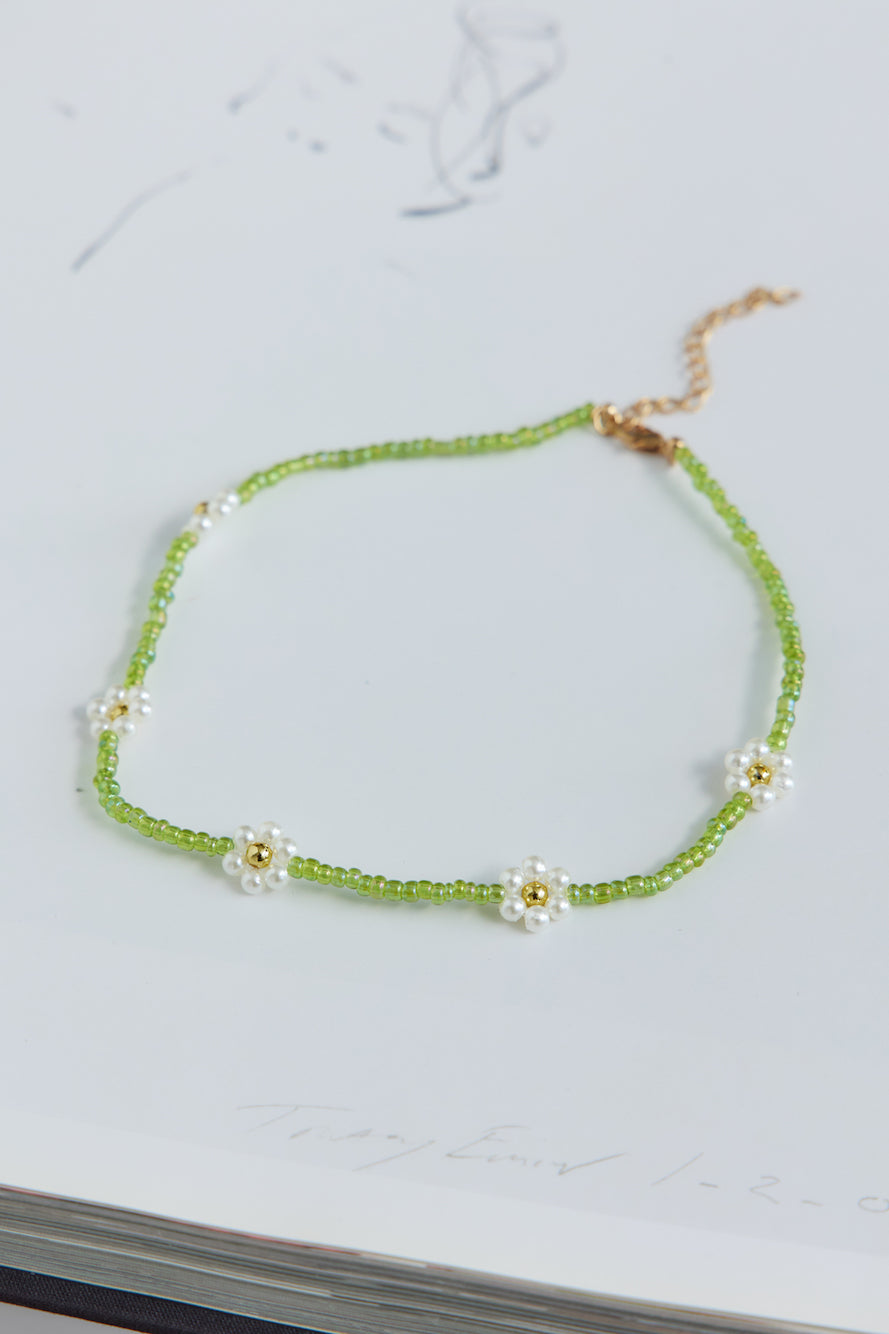 Wholesome Times Necklace Green