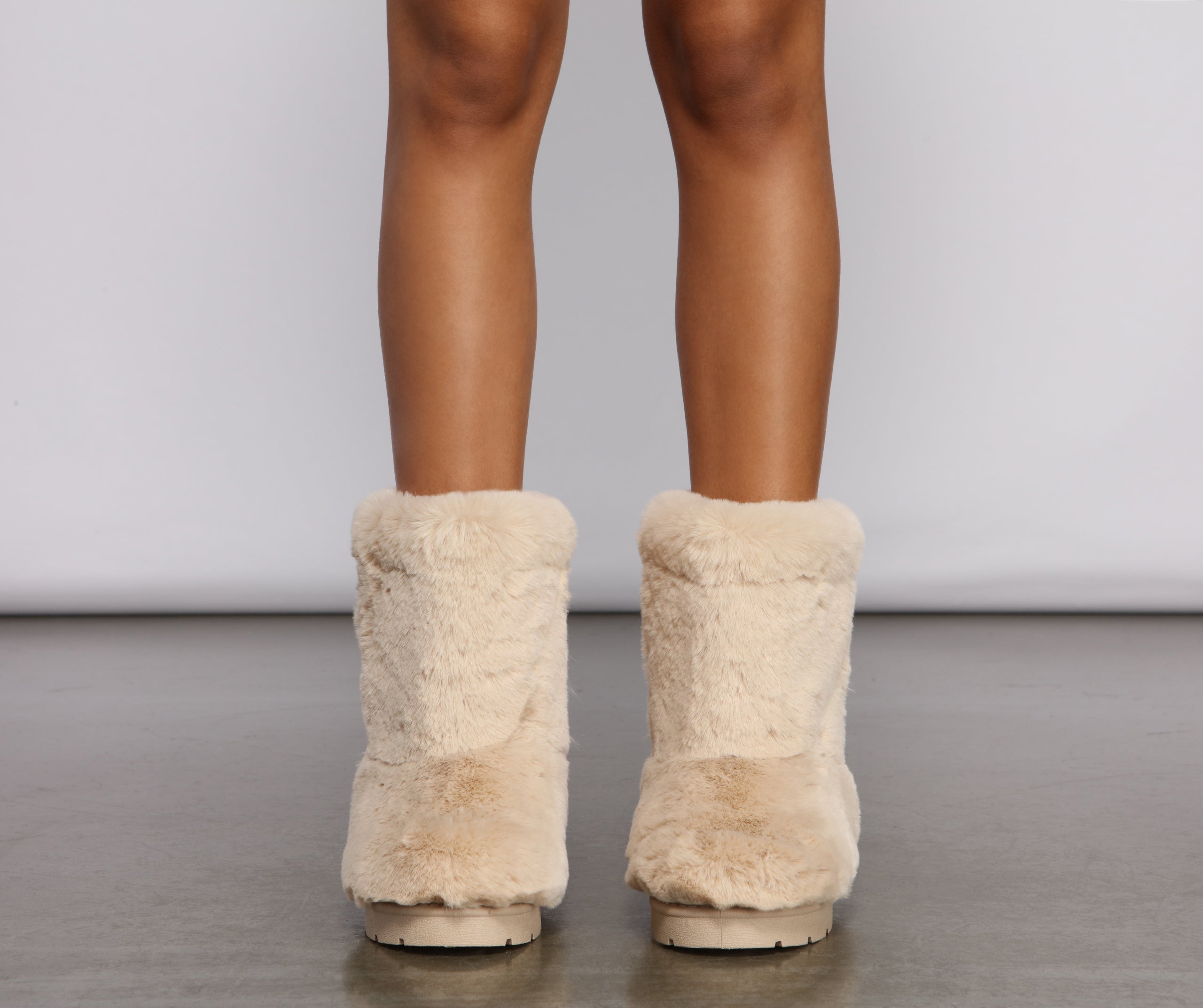 Cozy and Chic Sherpa Booties