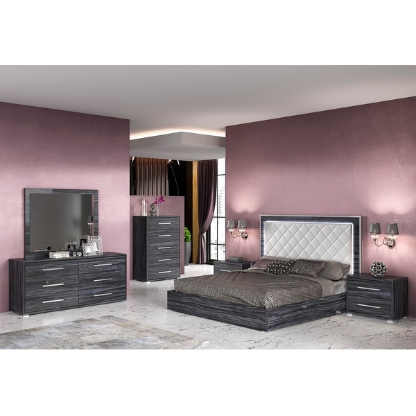 Somette Napolitan Contemporary 4-Piece Bedroom Set in Timeless Gray - - 37980773