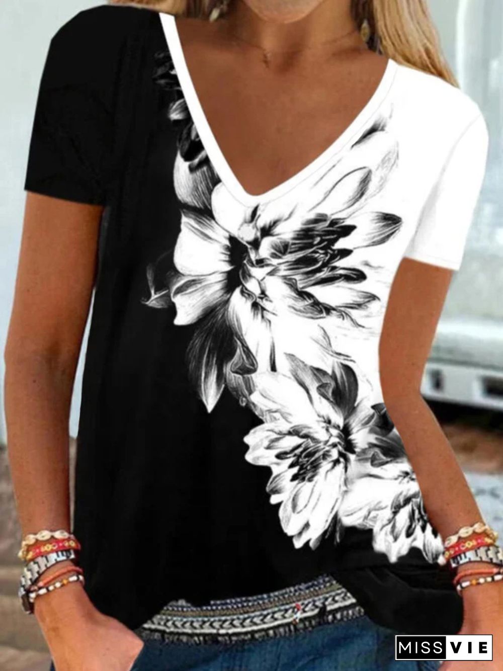 Casual Short Sleeve V Neck Plus Size Printed Tops T-shirts