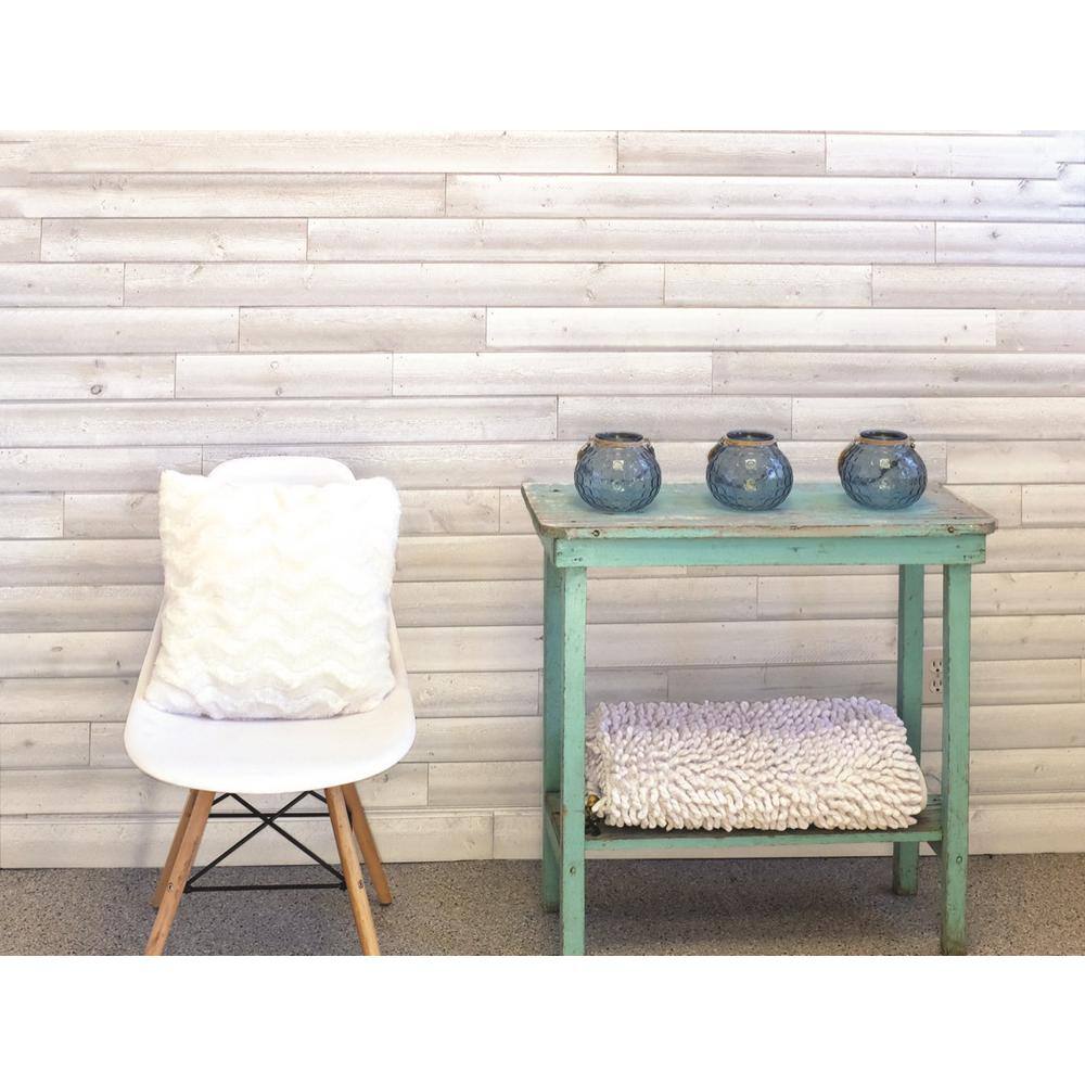 516 in. x 3-58 in. x Random Length Silvery White Seaside Vintage Pine Shiplap Planks 8203752