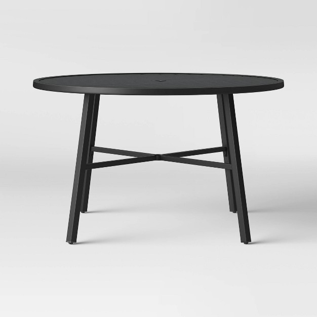 Fairmont 4 person Round Patio Dining Table Black