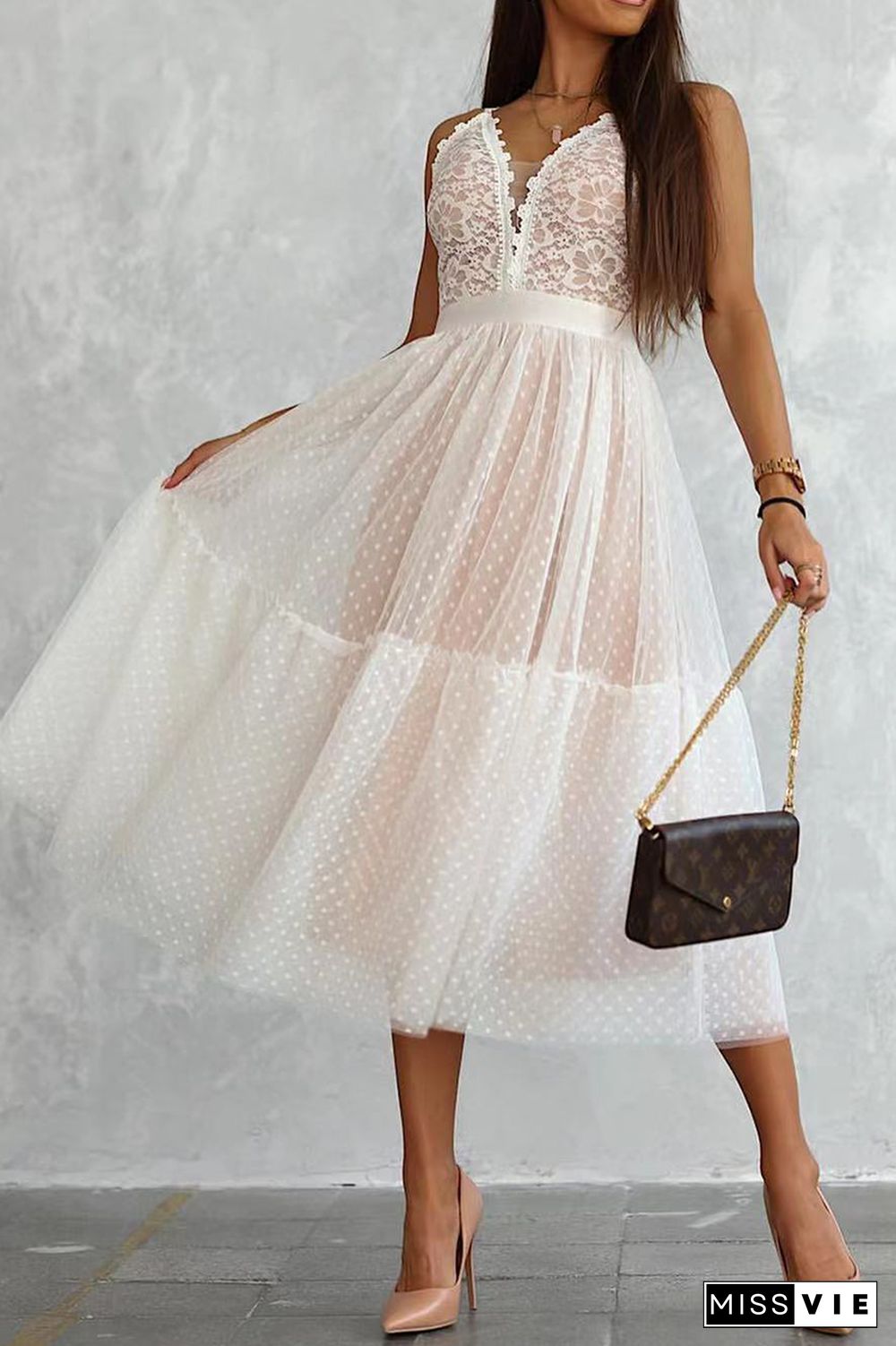 Casual Patchwork Lace Spaghetti Strap Cake Skirt Dresses