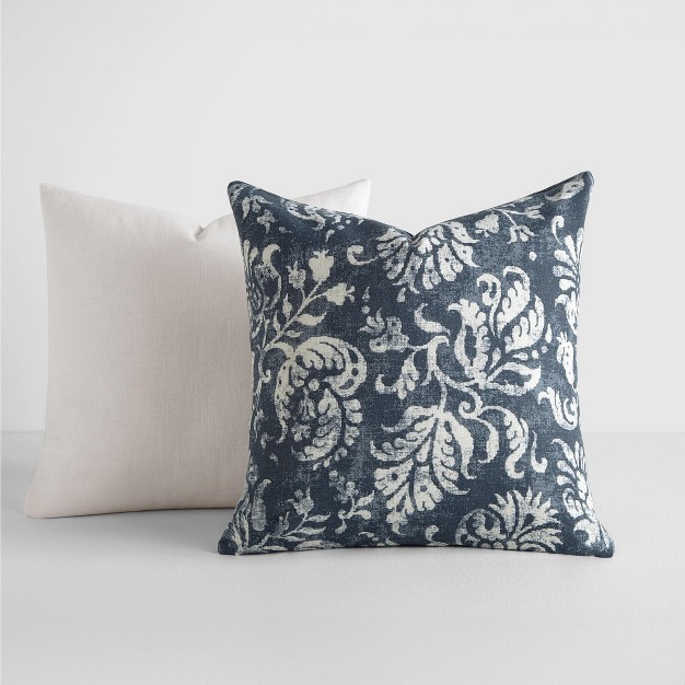 2 pack Cotton Slub Navy Distressed Floral Throw Pillows And Pillow Inserts Set Becky Cameron Distressed Floral Navy