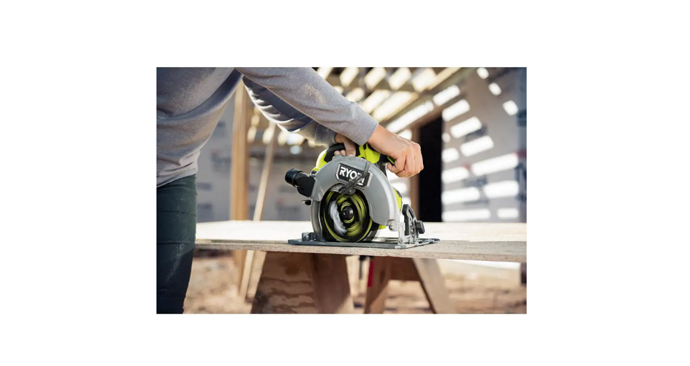 RYOBI PBLCS300K1 ONE+ HP 18V Brushless Cordless 7-1/4 in. Circular Saw Kit with 4.0 Ah HIGH PERFORMANCE Battery and Charger