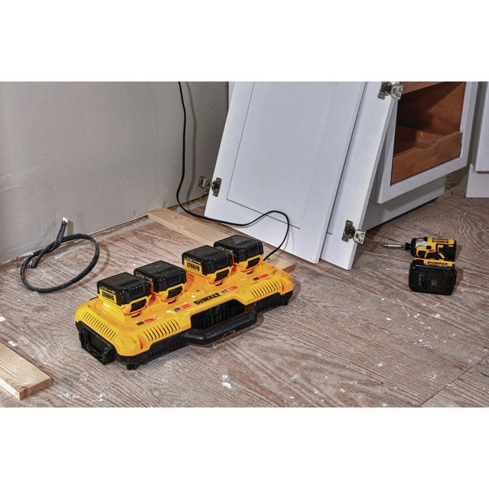 DEWALT 4 Port Fast Charger DCB104 from DEWALT