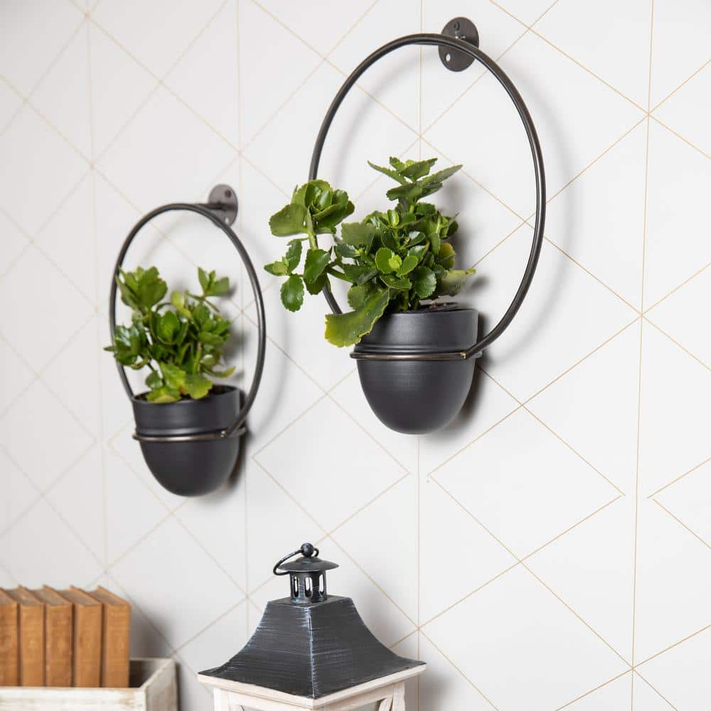 DANYA B Urban Green Metal Hanging Planter Set (2-Piece) FHB21506