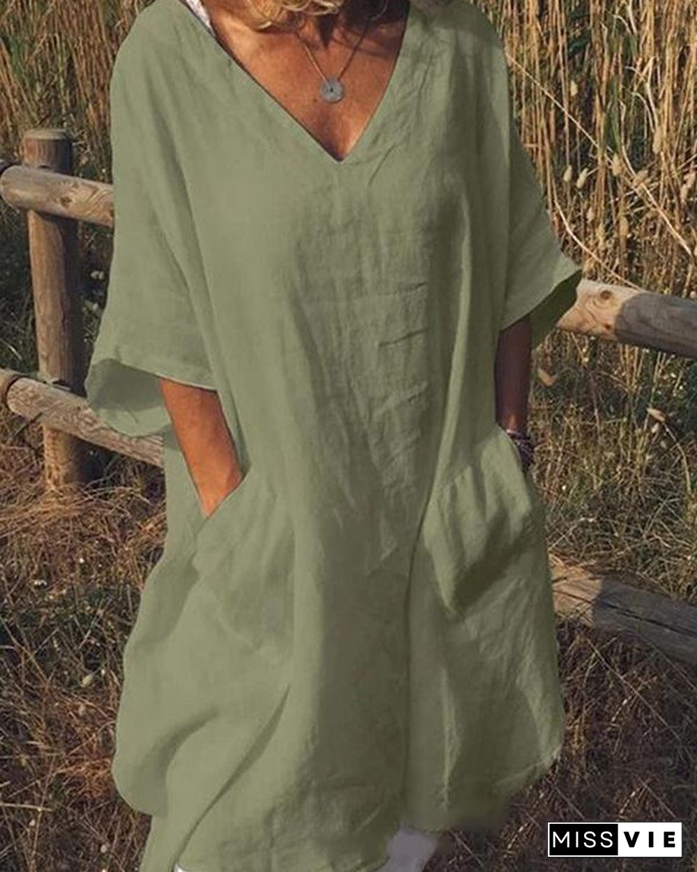 Plus Size Casual V Neck Half Sleeve Pockets Dresses