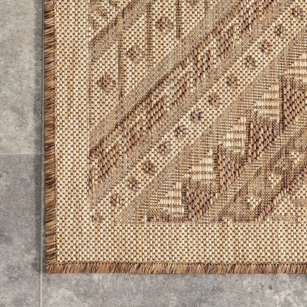Brooklyn Rug Co Landry Aztec Indoor/Outdoor Area Rug