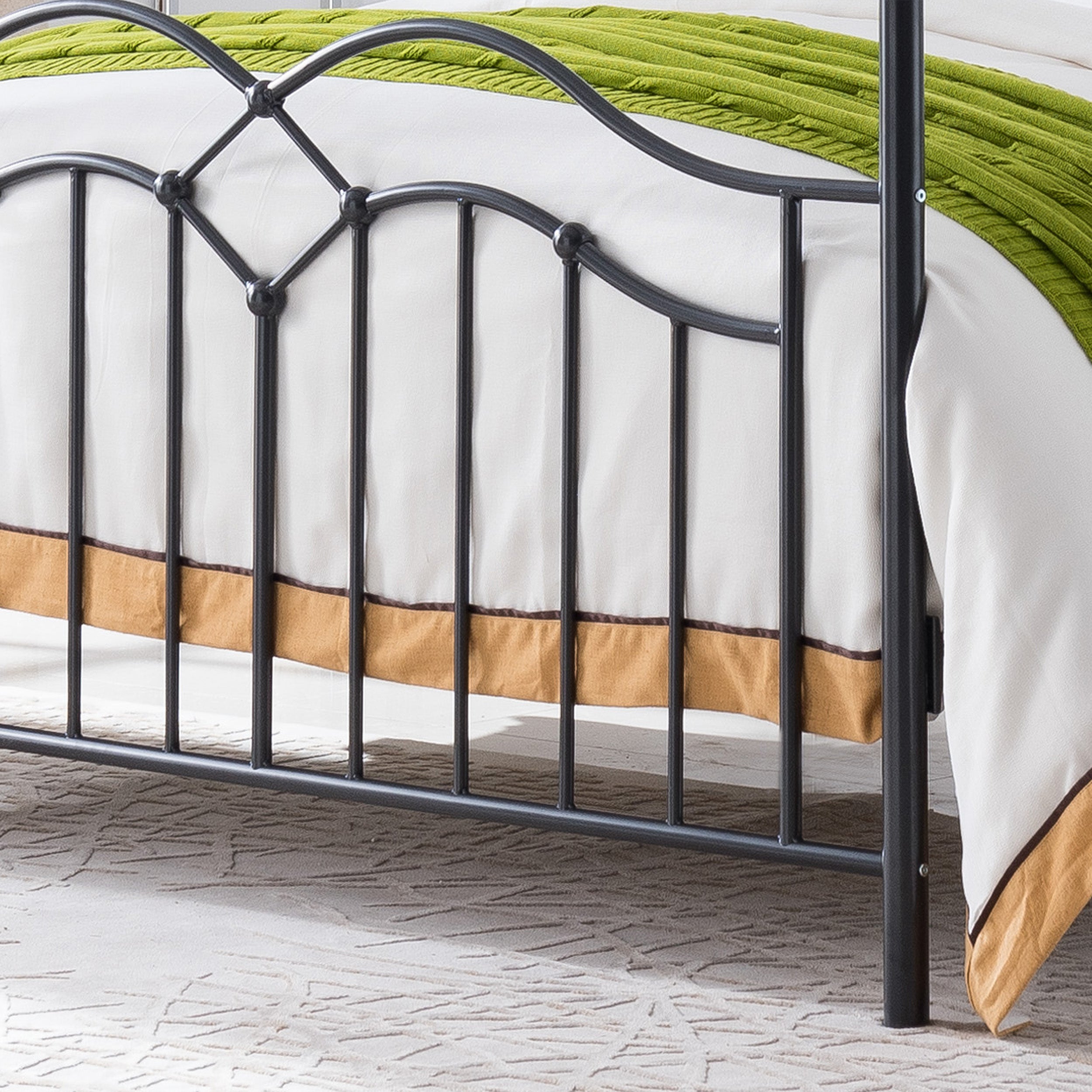 Simona Traditional Iron Canopy Queen Bed Frame