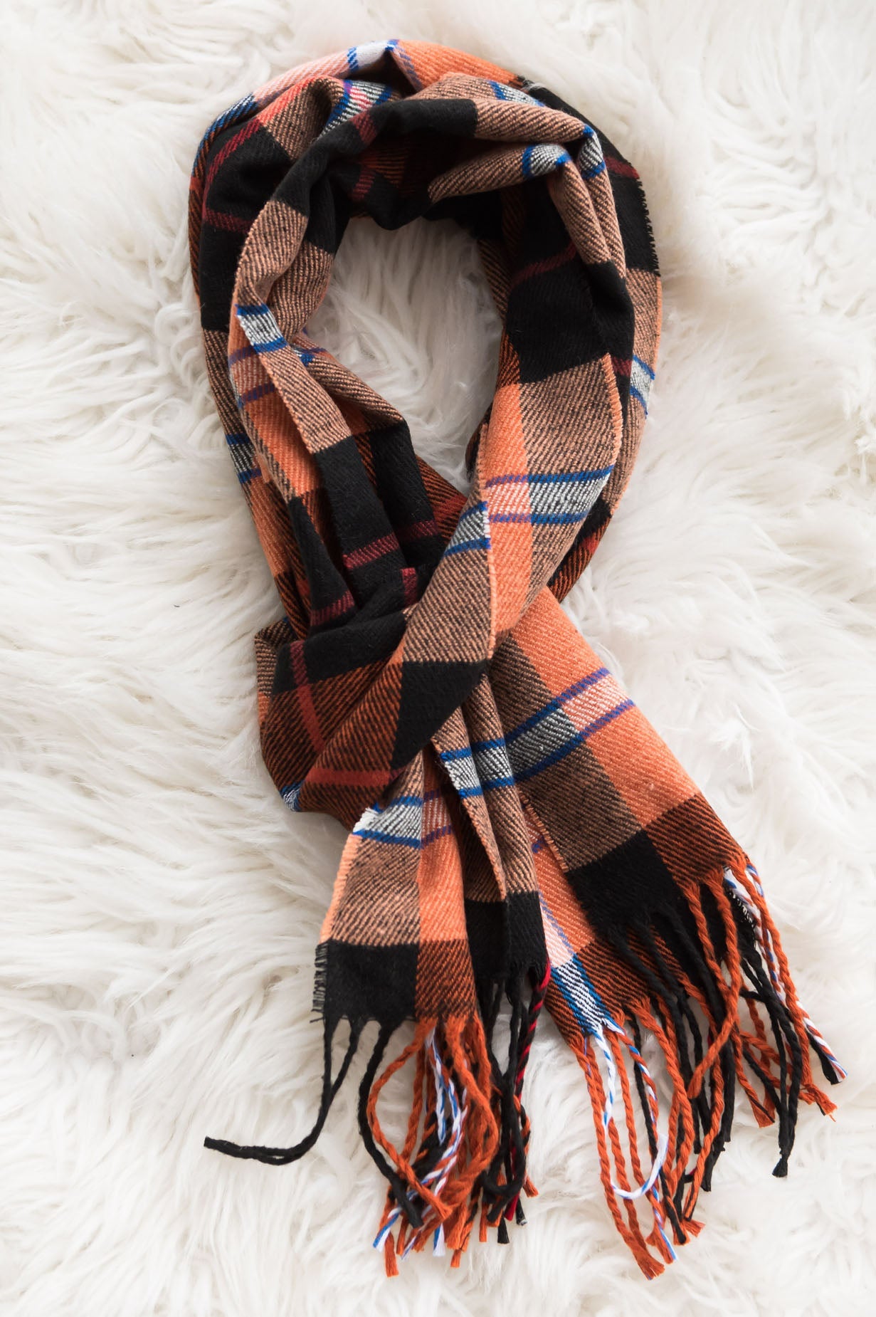 Cozy & Stylish Fringed Edge Scarf