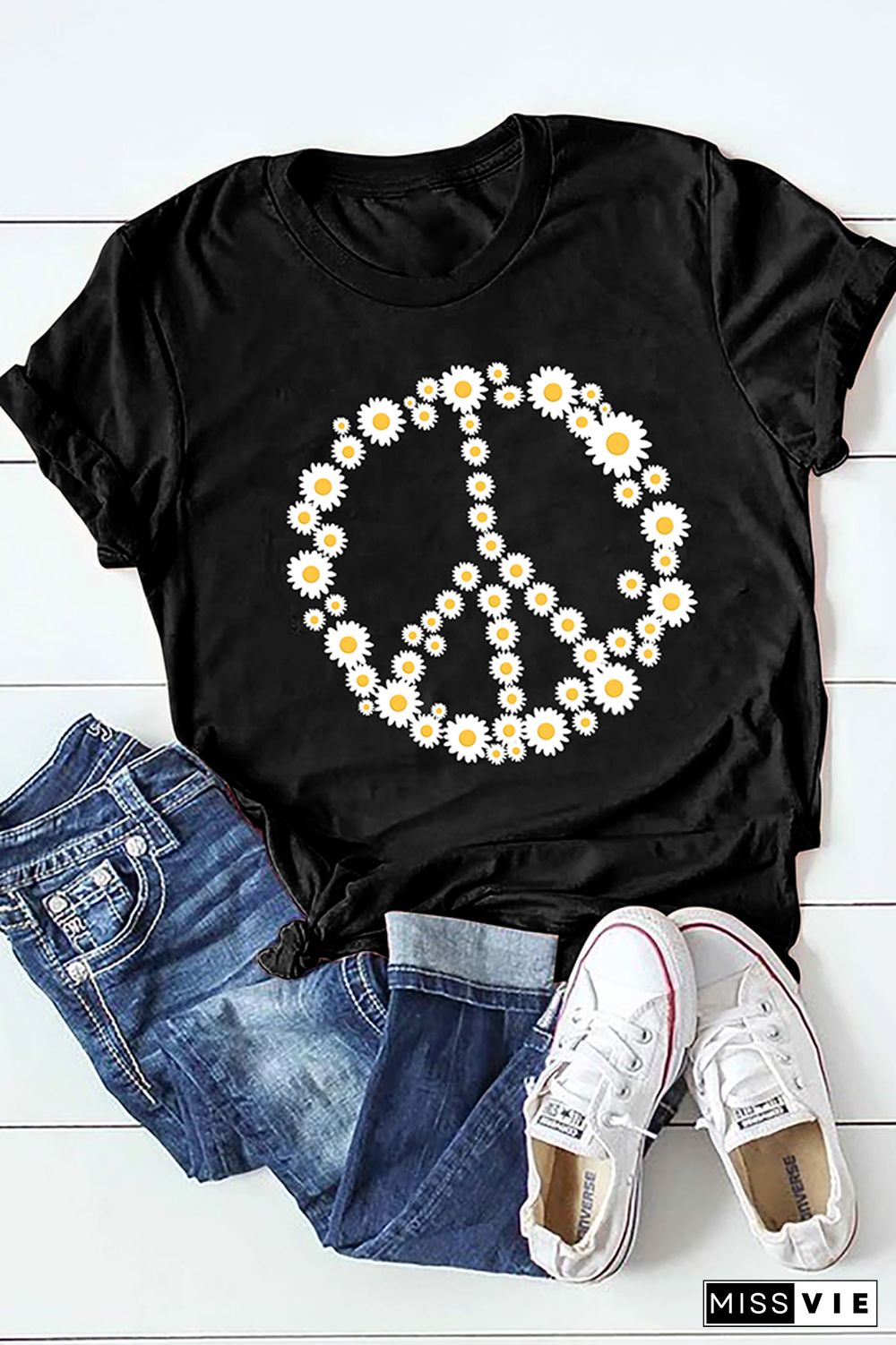 Daisy Printed Graphic Tees for Women Wholesale Short Sleeve Top