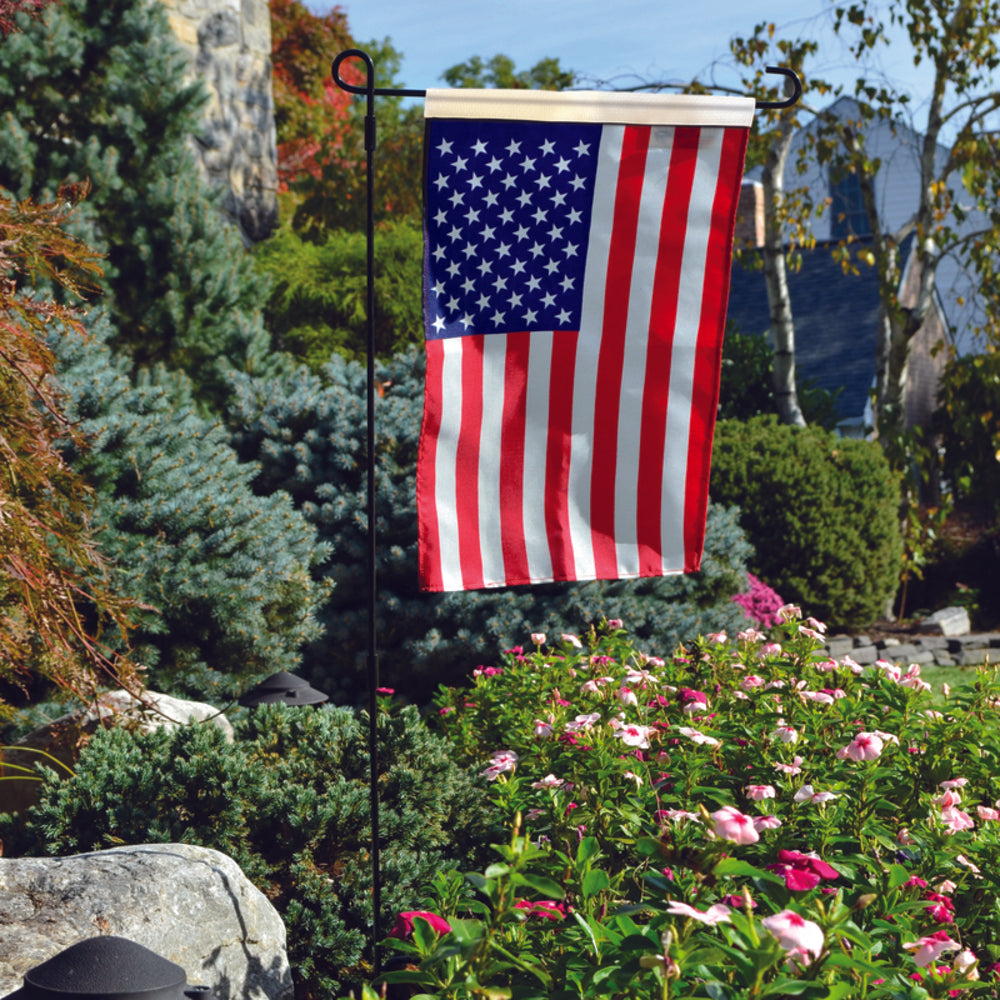 GRDN FLAG US POLY 11X15