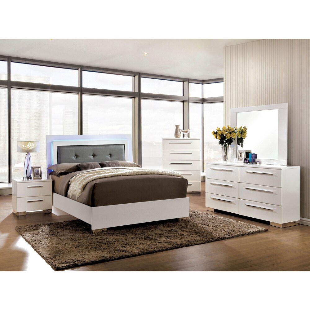 Rema Contemporary Glossy White 63 inch Wide 6 Drawer Wood Dresser by Furniture of America