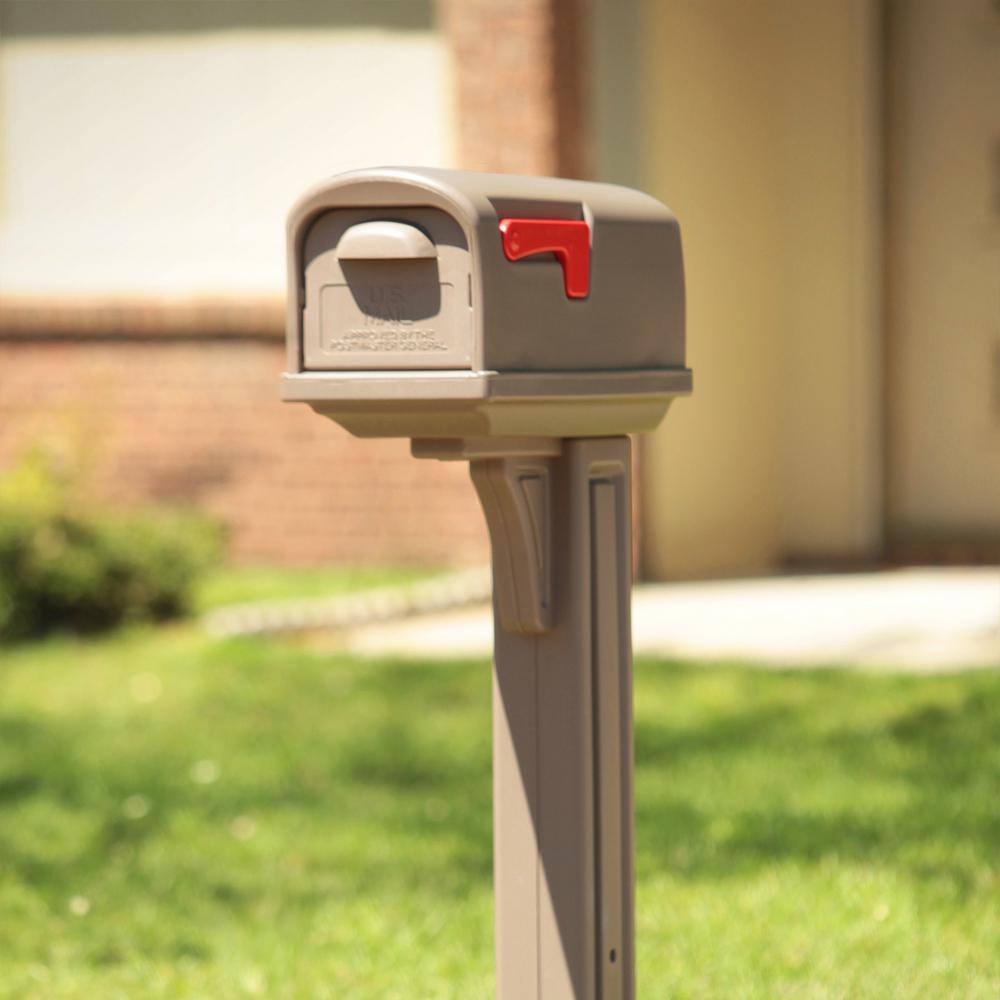 Architectural Mailboxes Classic Mocha Medium Plastic All-in-One Mailbox and Post Combo GCL100MAM