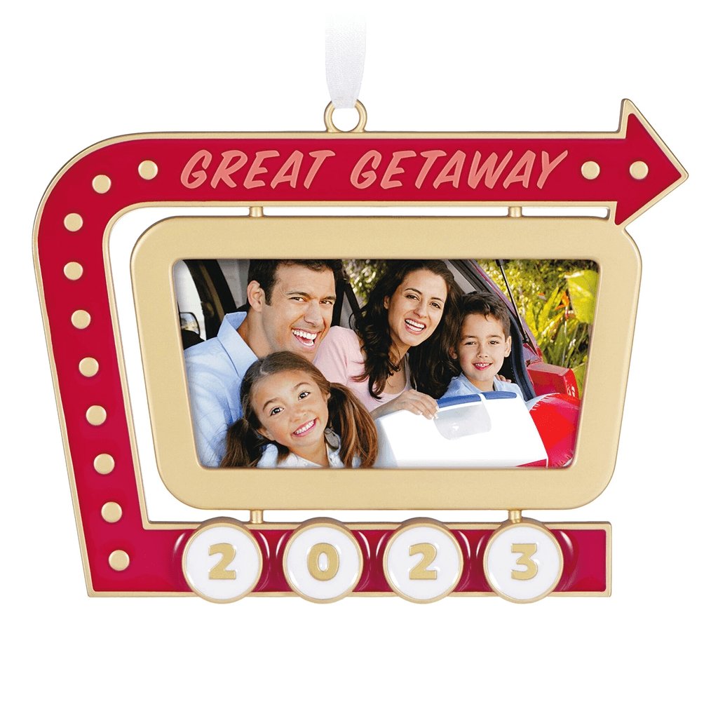 Hallmark  Great Getaway 2023 Metal Photo Frame Ornament (128)