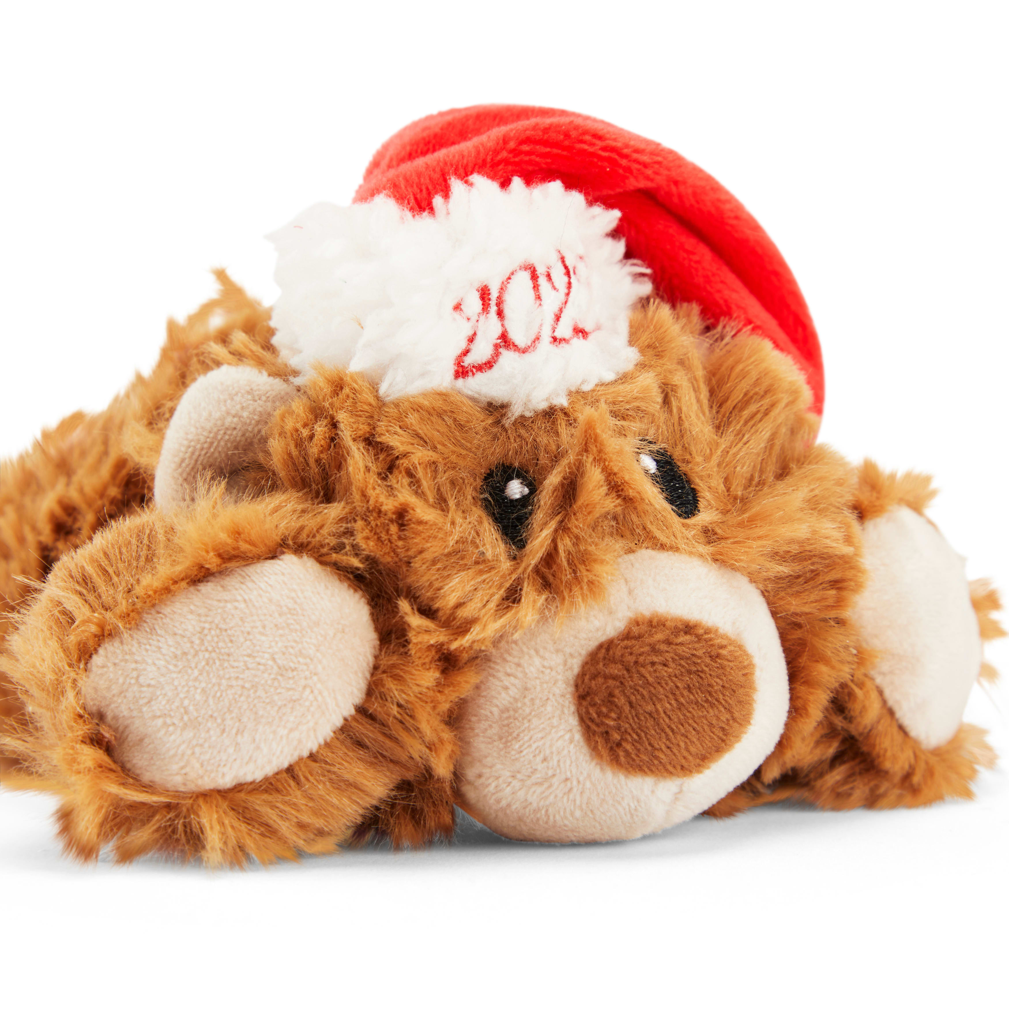 More and Merrier Plush Santa Snuggles Dog Toy， Small