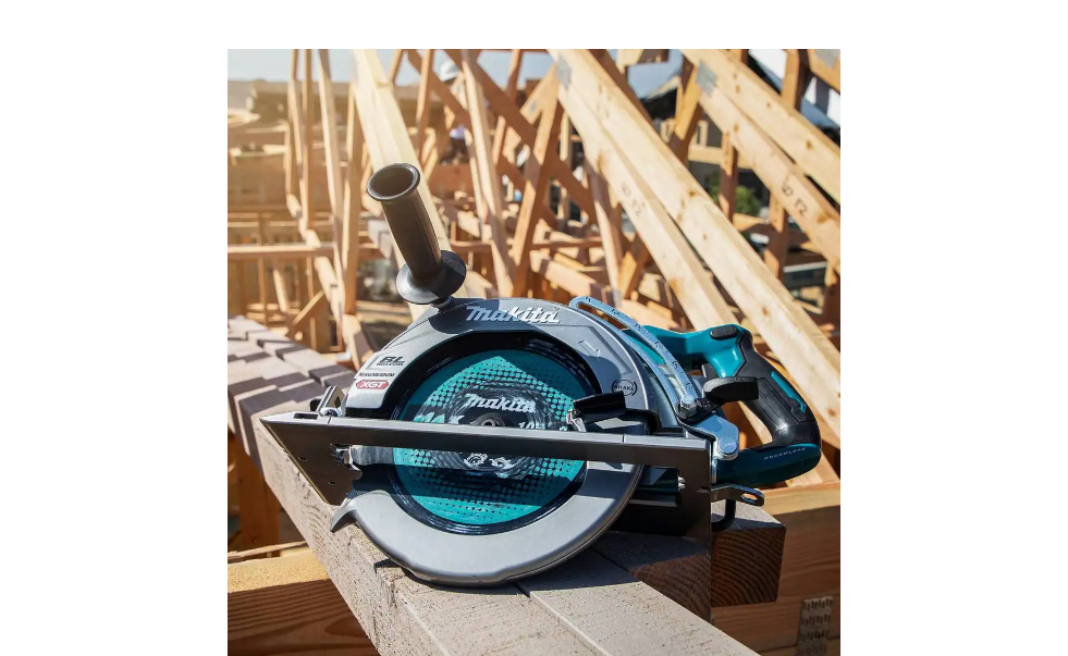 Makita GSR02Z 40V Max XGT Brushless Cordless Rear Handle 10-1/4 in. Circular Saw， AWS Capable (Tool Only)