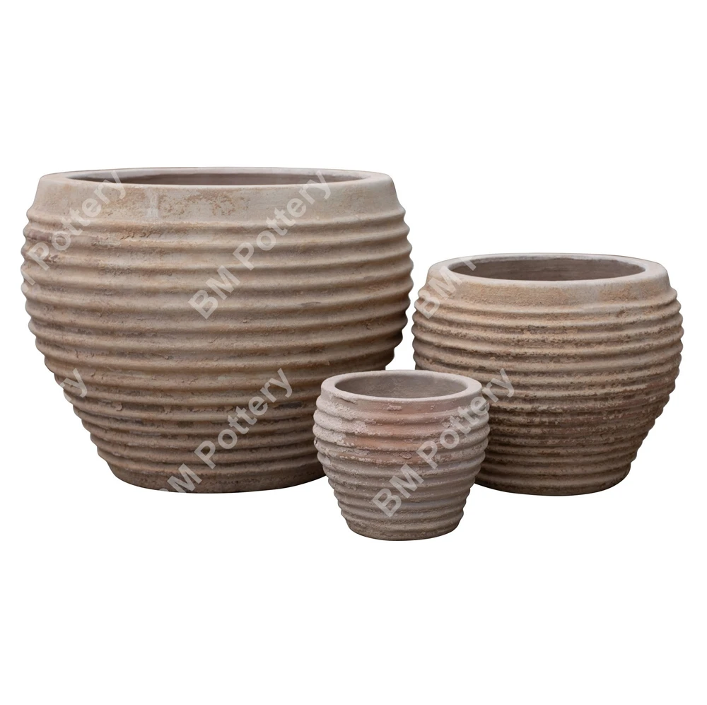 Set of 3 antique terracotta pots factory in Vietnam best quality for garden decorative made by terracotta material