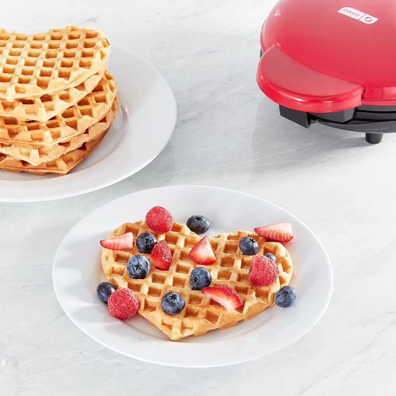 Dash Express Heart Waffle Maker