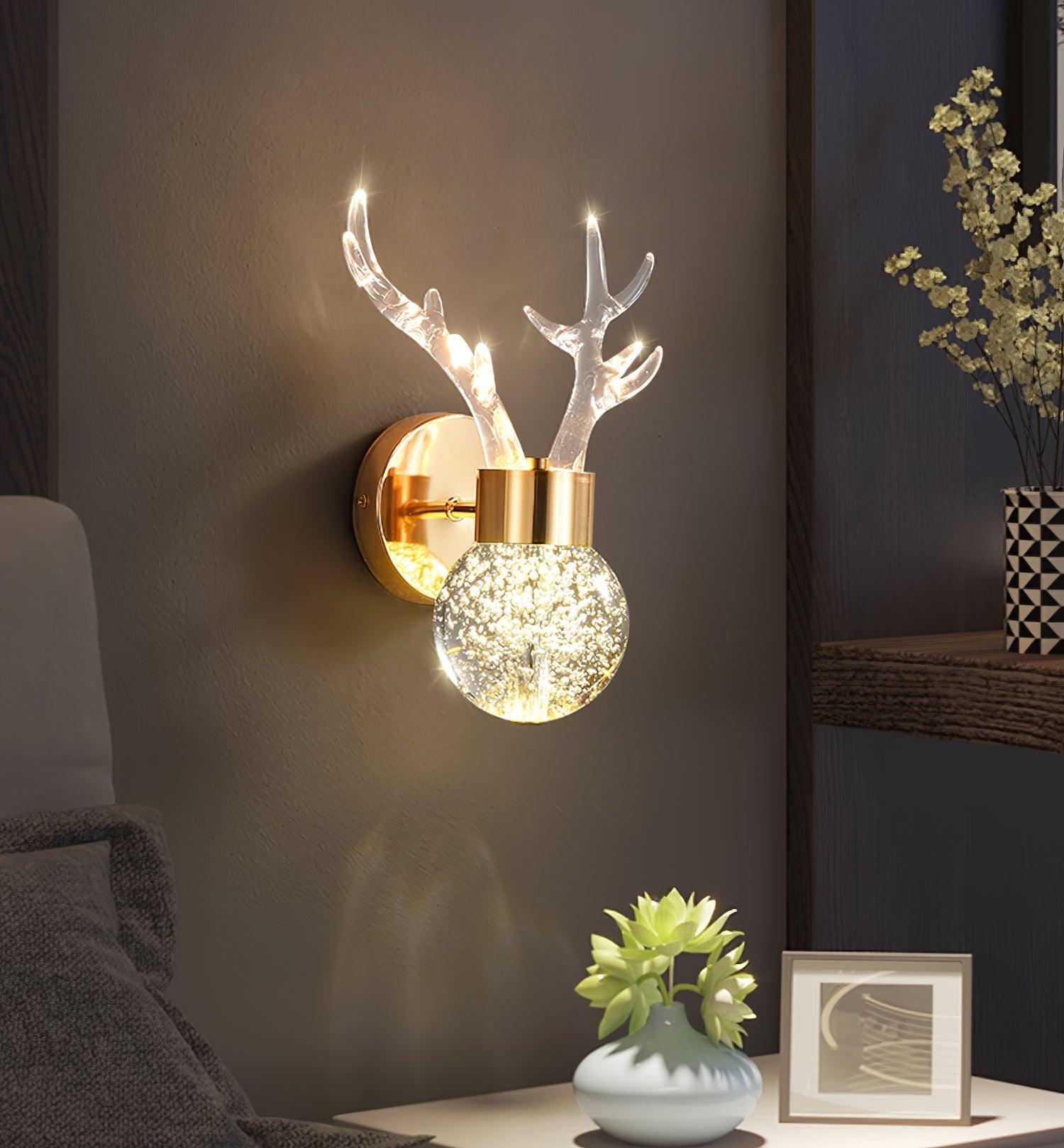 Little Deer Wall Lamp