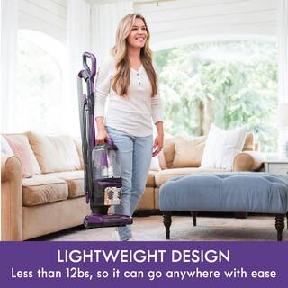 KENMORE FeatherLite Lift-Up Bagless Upright Vacuum with Hair Eliminator Brushroll DU4099