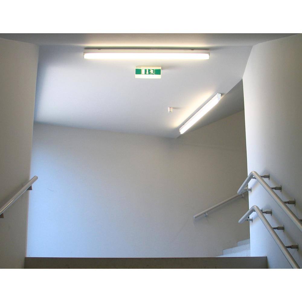 ENERGETIC LIGHTING E3SLA Series 2 ft. 18-Watt Equivalent Integrated LED White Strip Light Fixture 4000K E3SLA10D2-840