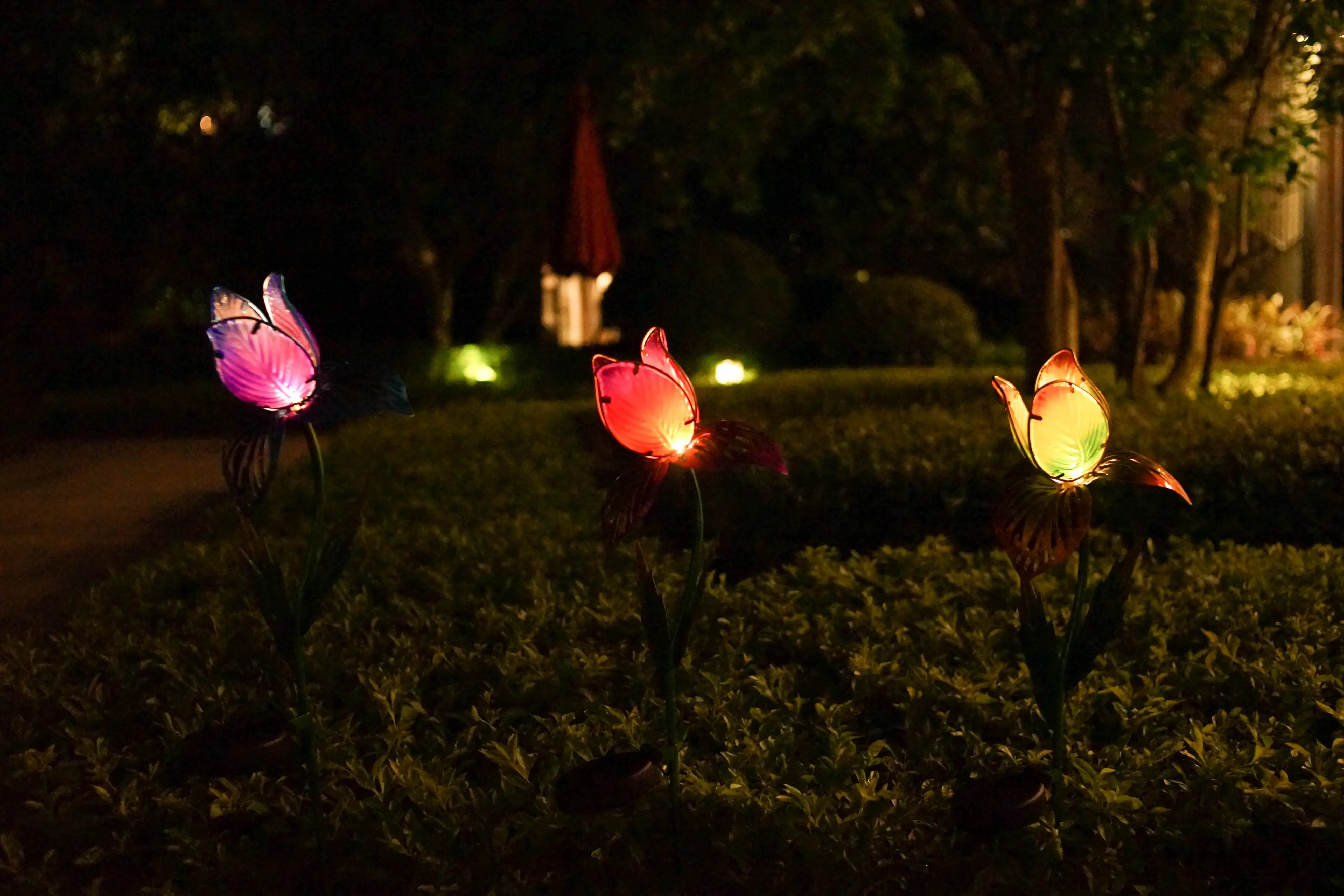 Realistic Rose Flower Light Led Solar Garden Light Decoration Gardening Gift supplies