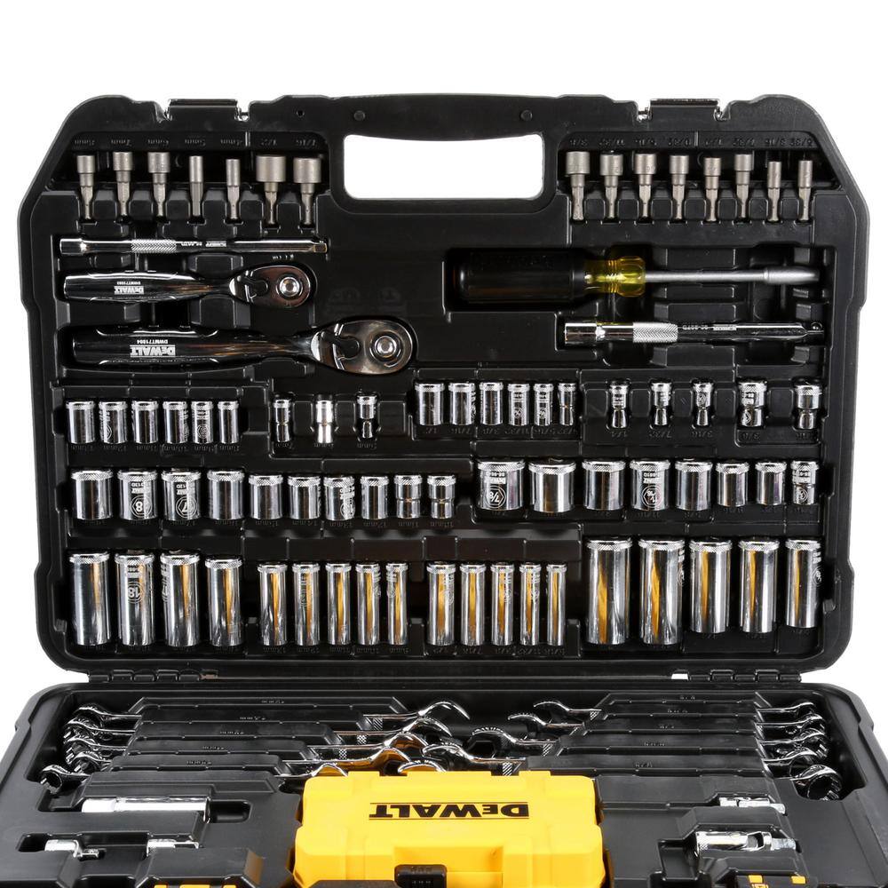 DW 14 in. x 38 in. Drive Polished Chrome Mechanics Tool Set (142-Piece) DWMT73802