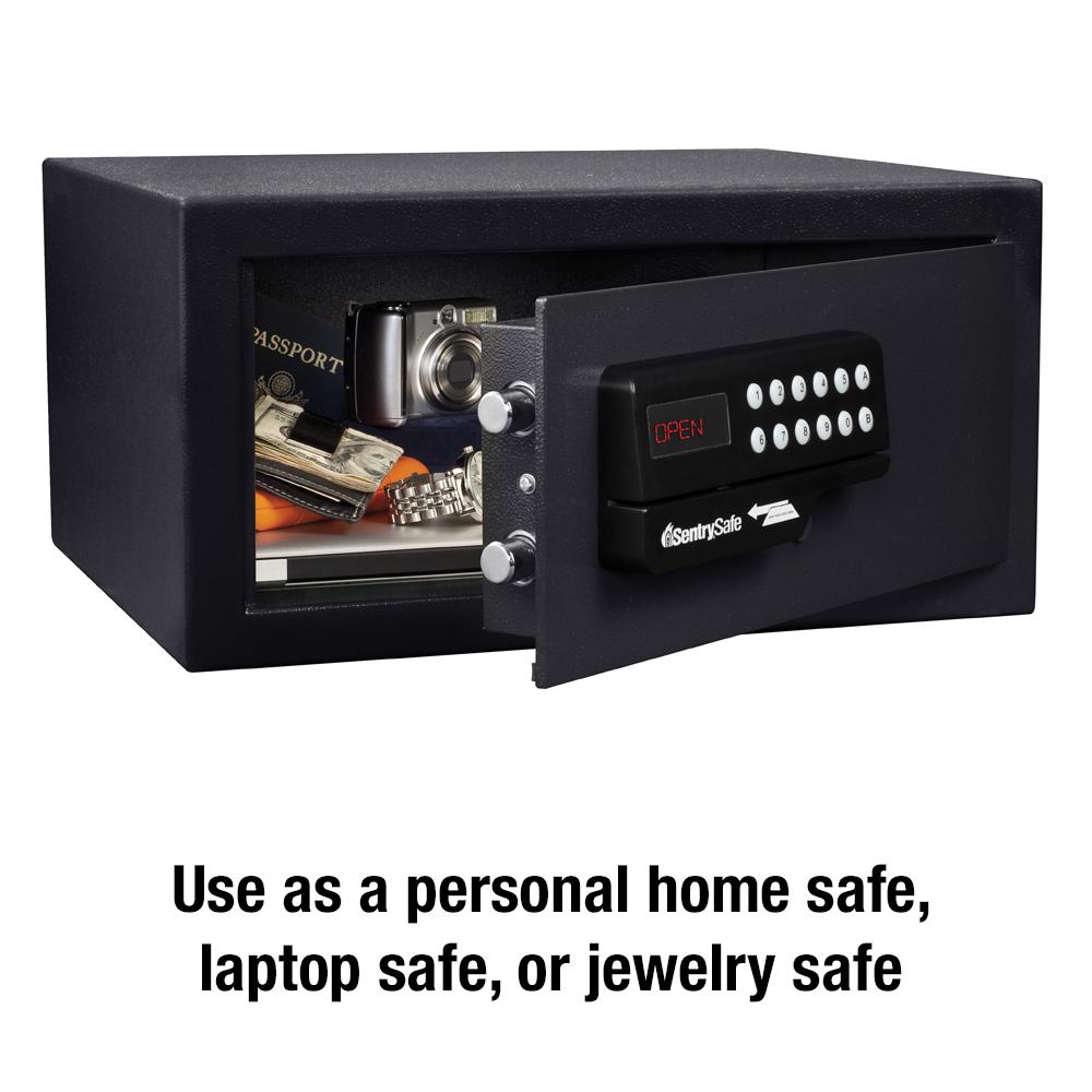 SentrySafe HL100ES Security Safe with Digital Card Swipe Lock， 1.09 Cu. ft.