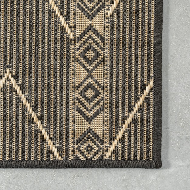 Nuloom Ivonne Chevron Indoor outdoor Patio Area Rug