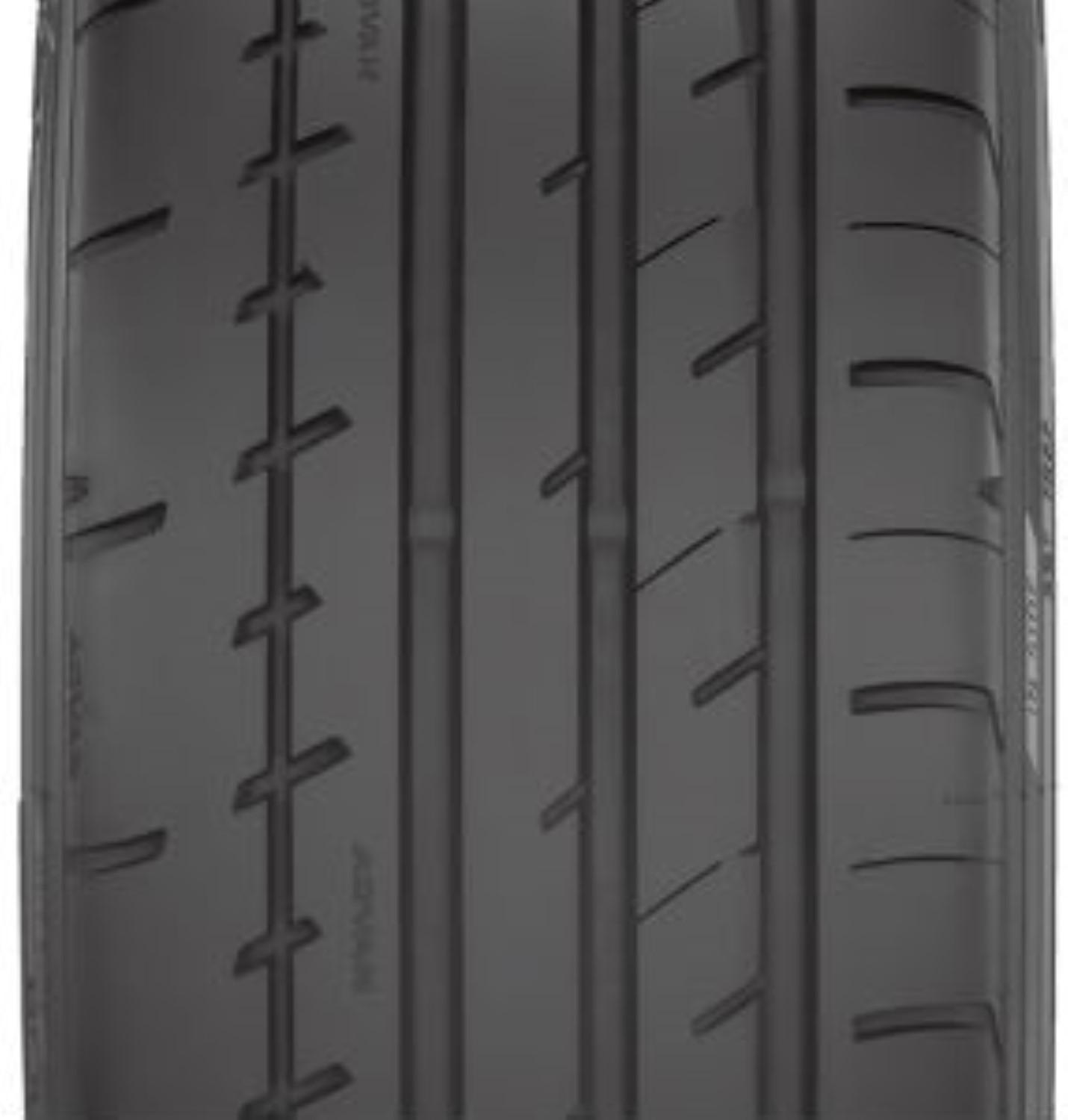 Yokohama Advan Apex V601 UHP 245/45R18 100Y XL Passenger Tire