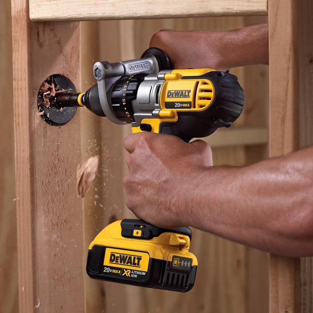 DEWALT 20 V MAX Lithium Ion Premium 3-Speed Drill/Driver Kit (4.0 Ah) DCD980M2 from DEWALT