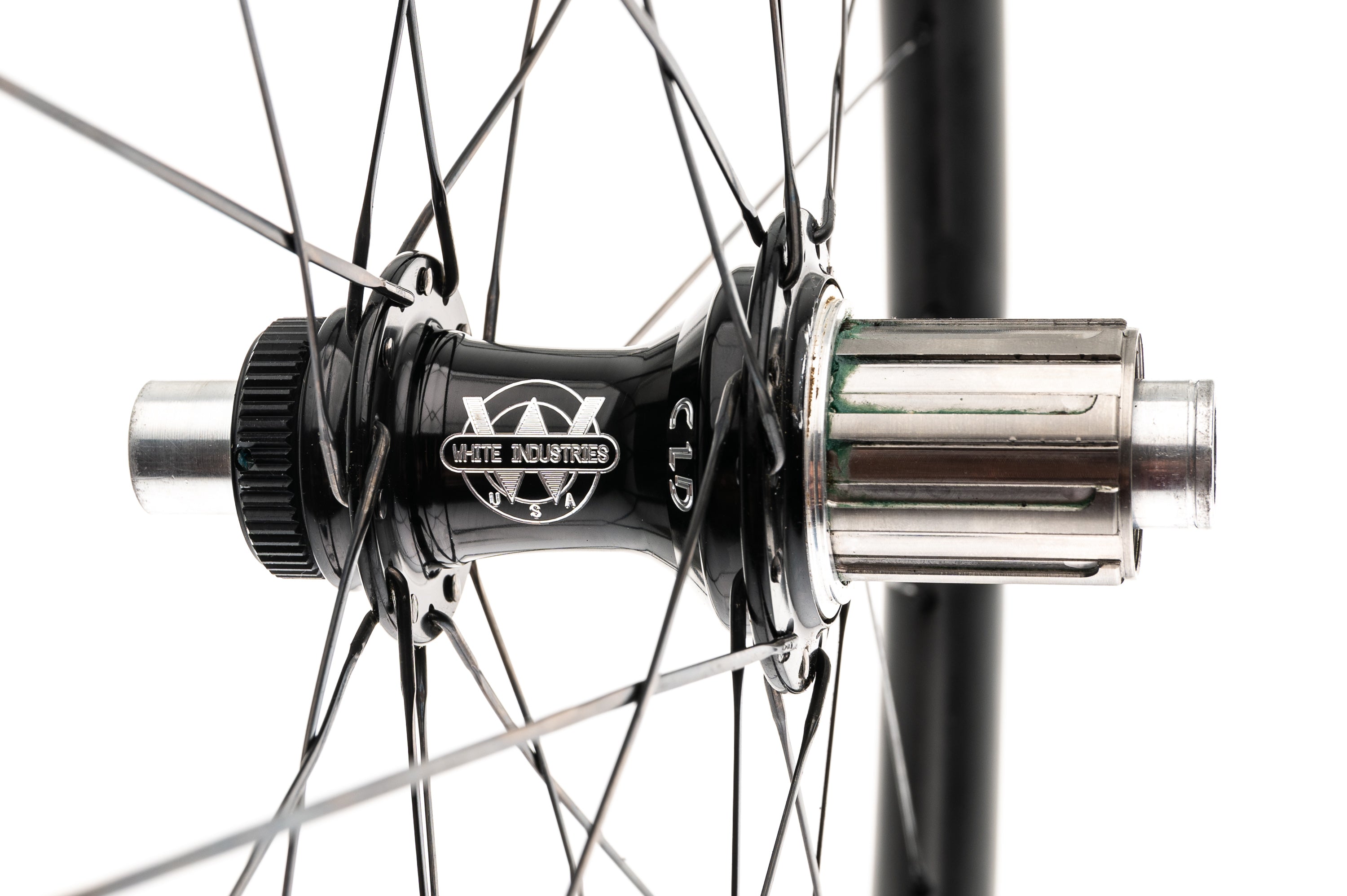 Astral Outback w/ White Industries Hubs Carbon Tubeless 700c Wheelset
