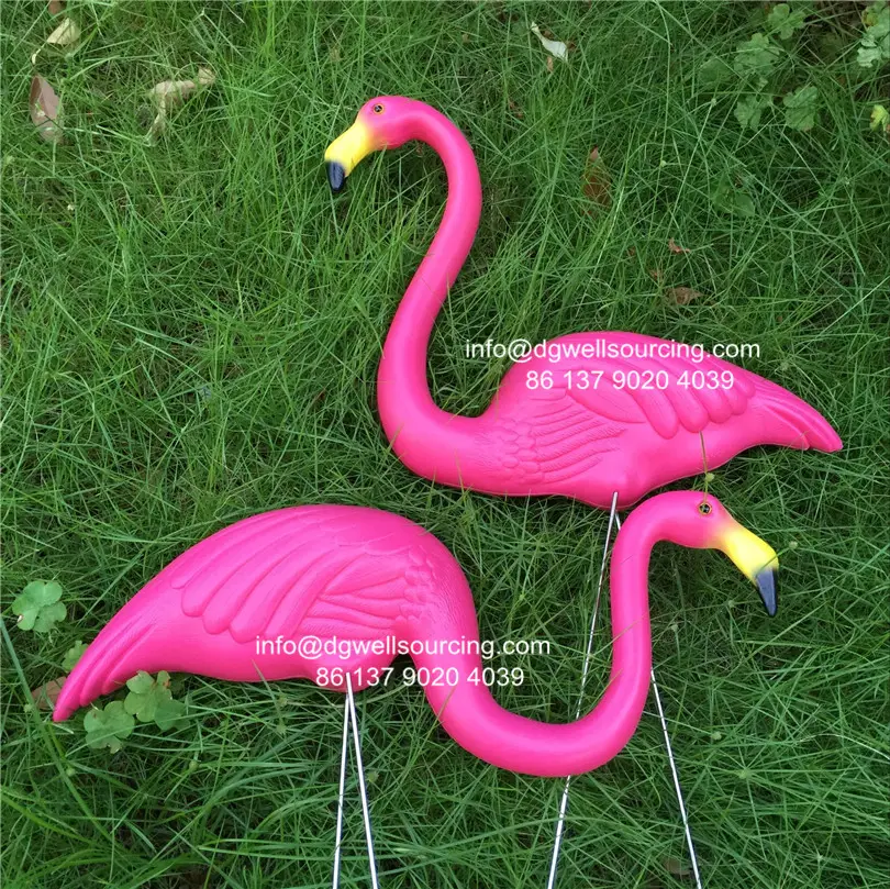 Factory supply plastic pink flamingo garden ornaments