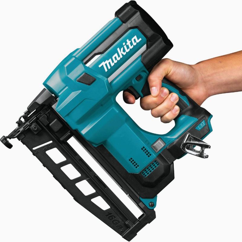 Makita 18V Cordless Brad Nailer