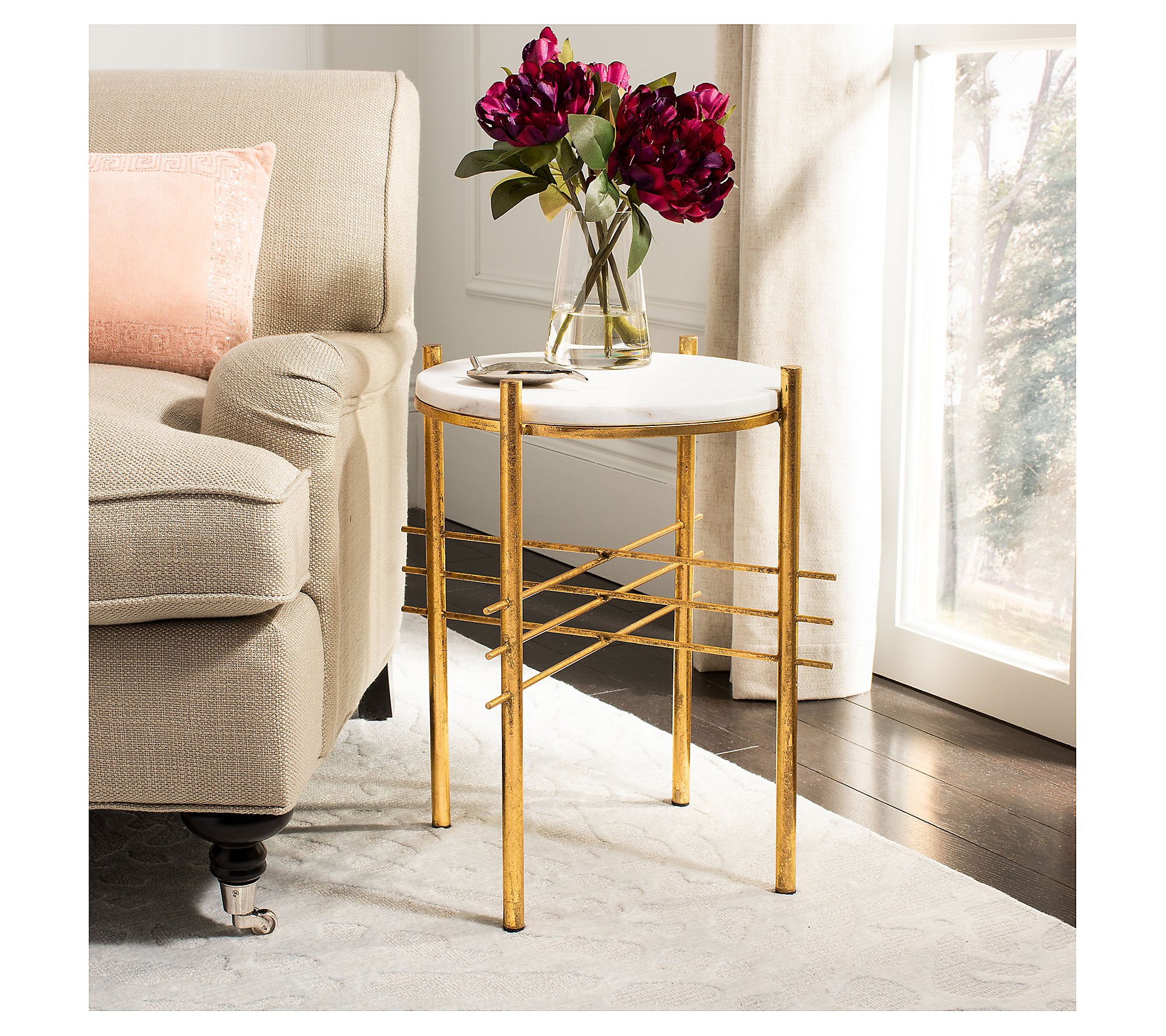 Safavieh Jenesis Round Accent Table