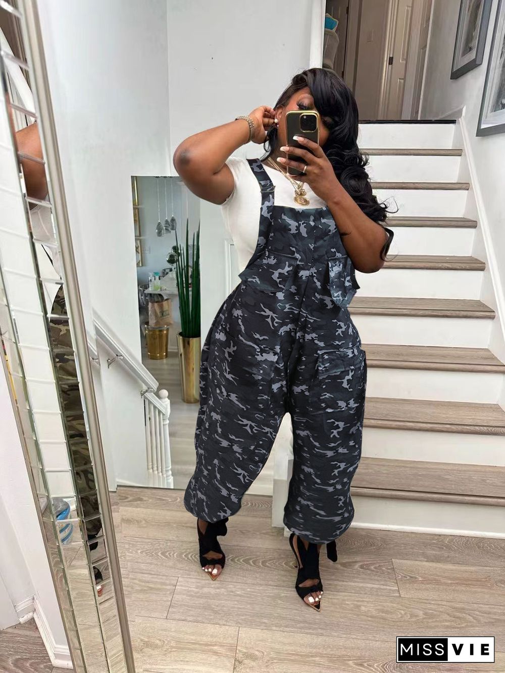 Camo Print Backless Suspenders Cargo Jumpsuits