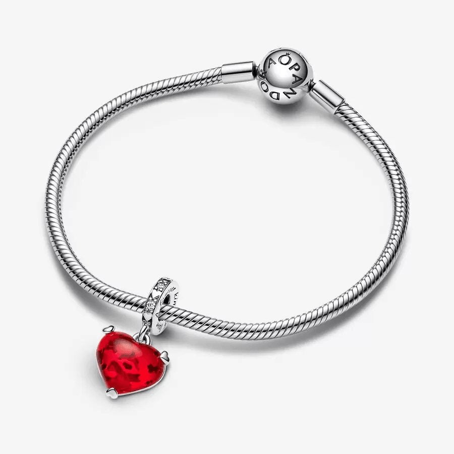 PANDORA  Disney Mickey & Minnie Mouse Kiss Red Murano Glass Dangle Charm