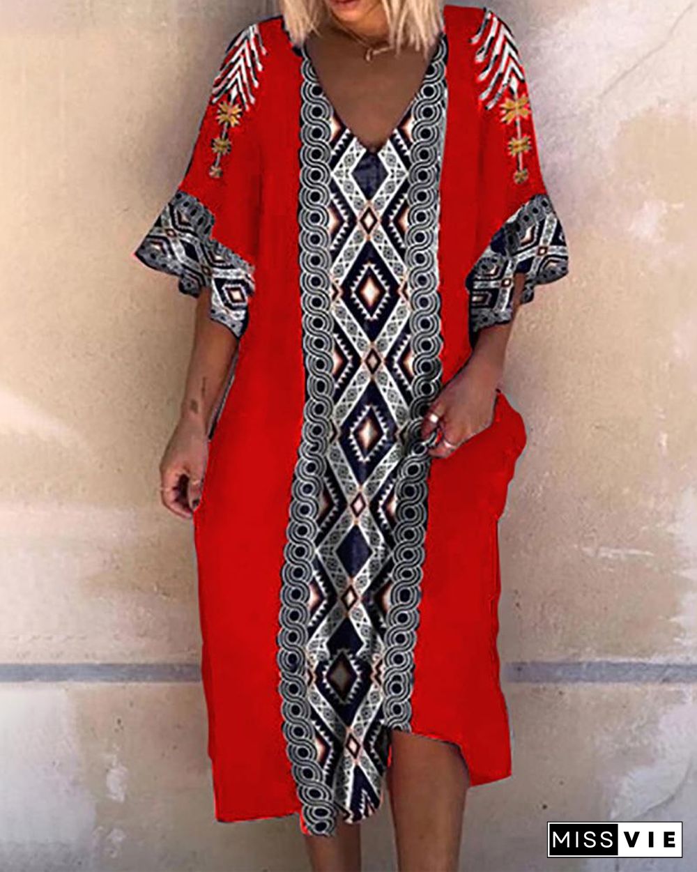 Bohemian Geometric Print Flared Sleeve Casual Maxi Dress P10278