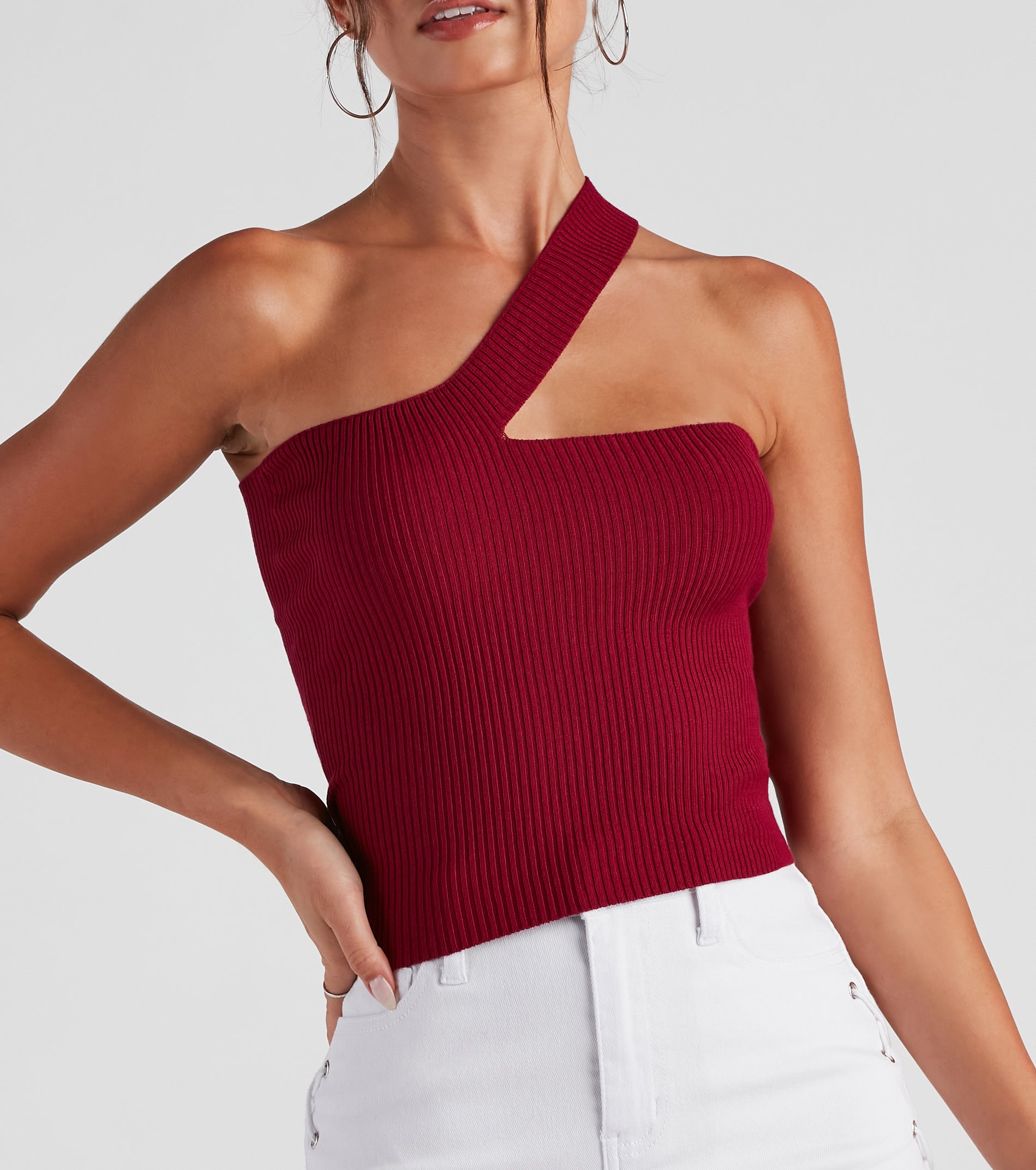 Sleek Basic One-Shoulder Crop Top