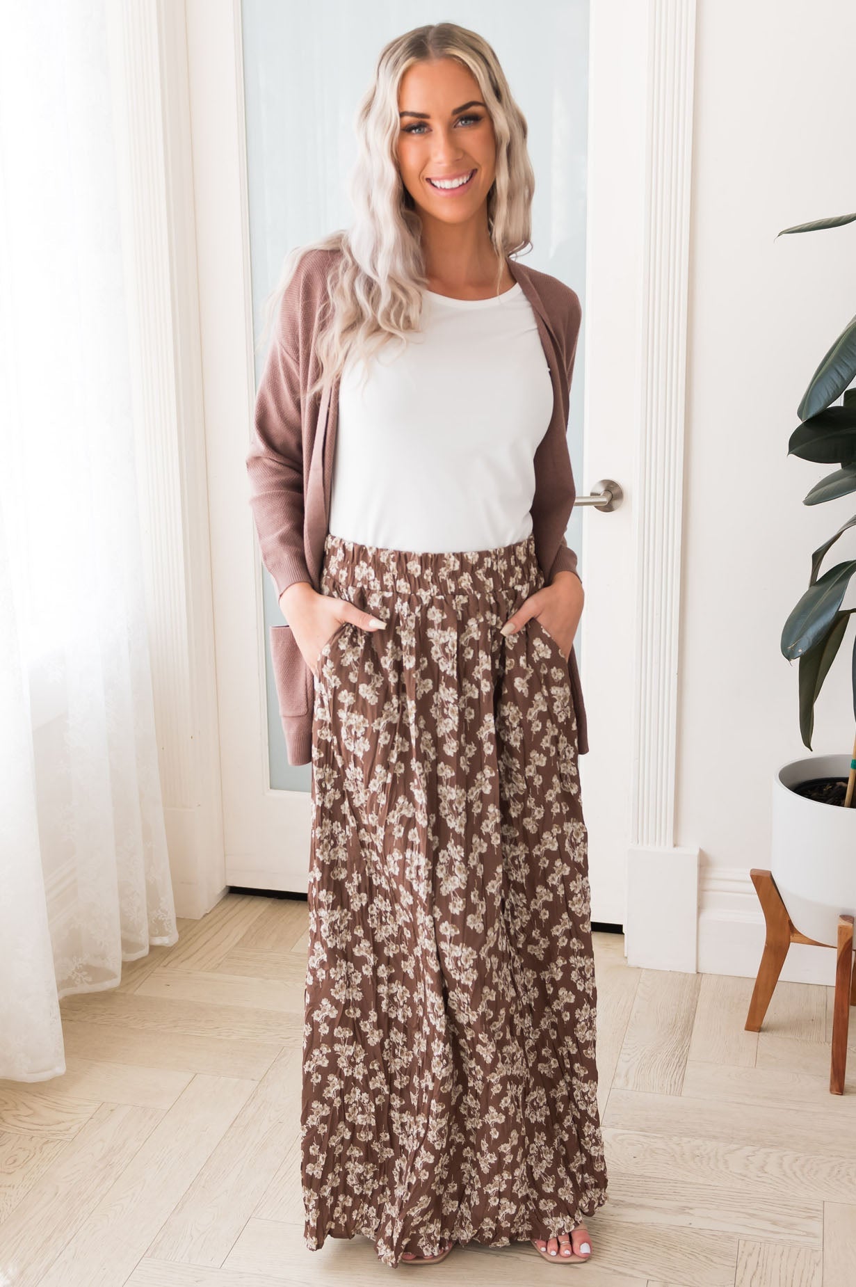 Ditzy Floral Textured Maxi Skirt