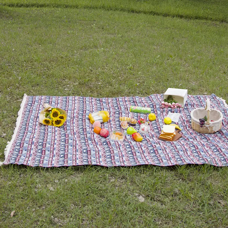 Vintage ethnic style terylene yarn dyed picnic mat outdoor camping moisture proof mat