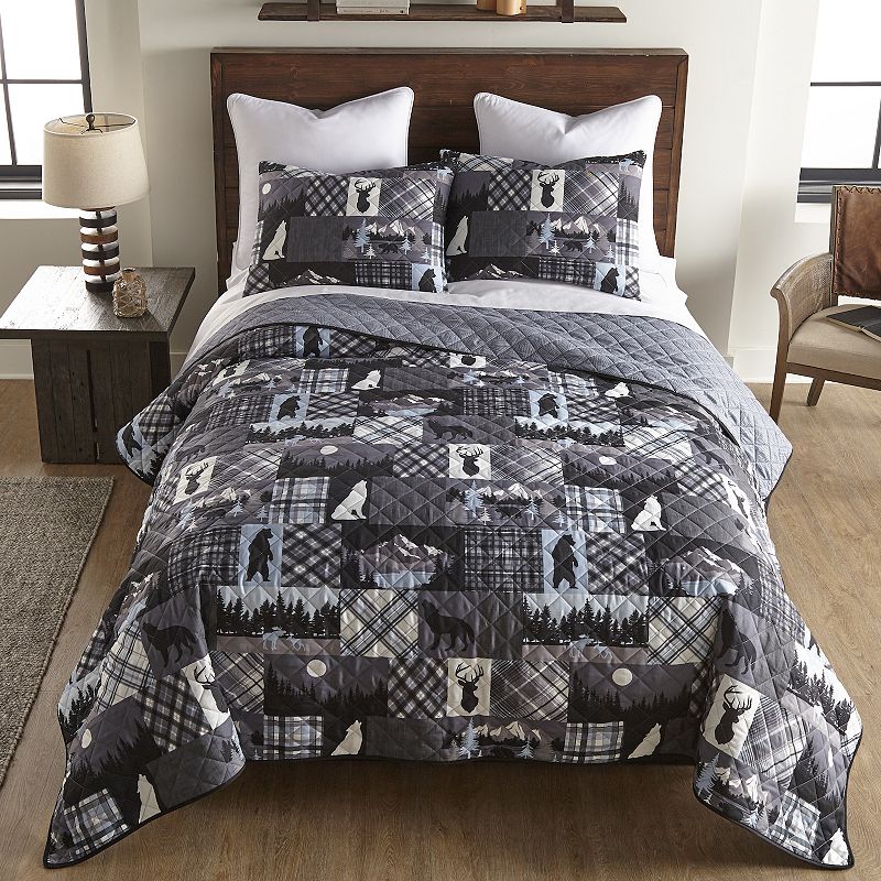 Donna Sharp Nightly Walk Quilt Set with Shams