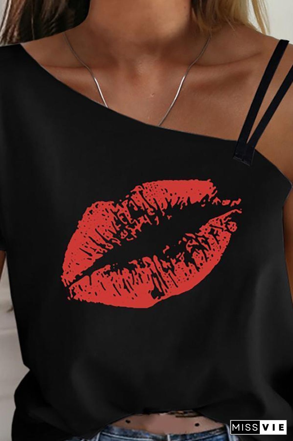 Stylish Lip Printed One Shoulder T-shirt (2 Colors) P15665