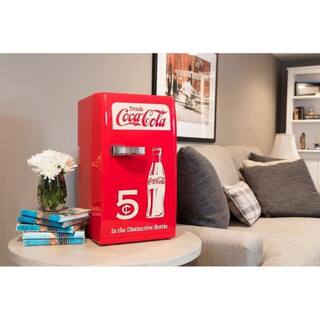 Coca-Cola Coca-Cola Retro 18 Can Mini Fridge 22L (23 qt.) ACDC Portable Cooler Includes 12V and AC Cords CCR-12