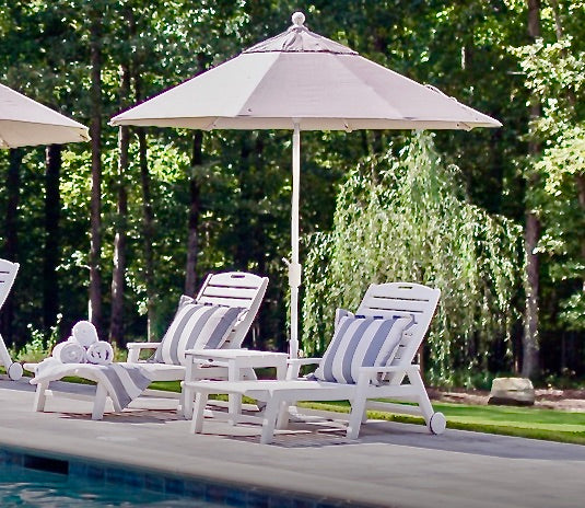 Polywood Nautical Pool Chaise with Arms & Wheels