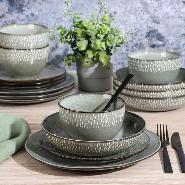 Gibson Elite Matisse 16 Piece Stoneware Dinnerware Set In Cream With Reactive Glaze